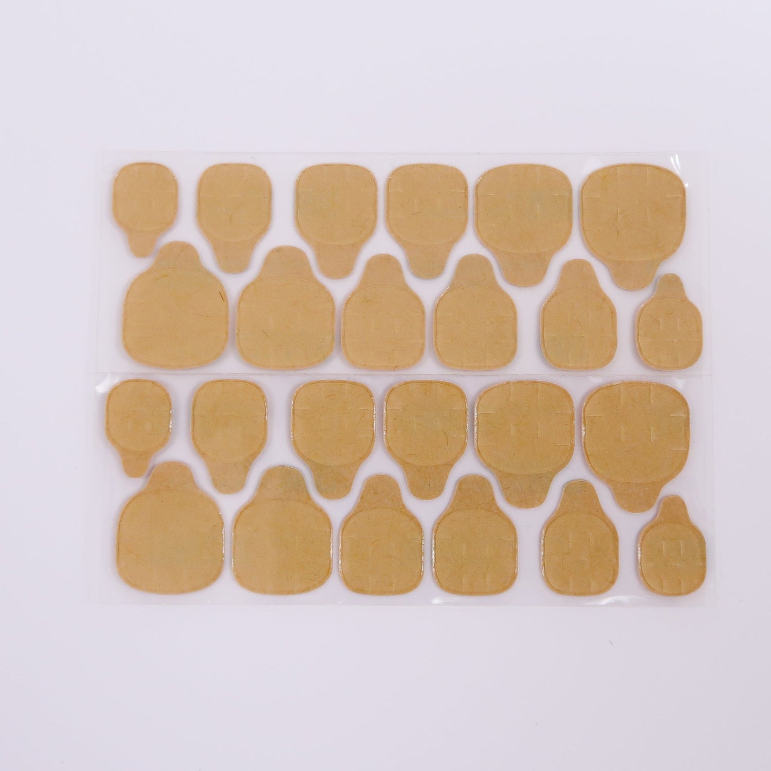 Kit gel pads press on nails avec colle pour faux ongles, parfait pour une application facile à domicile. Une solution pratique pour fixer vos capsules press on durablement et en toute sécurité.